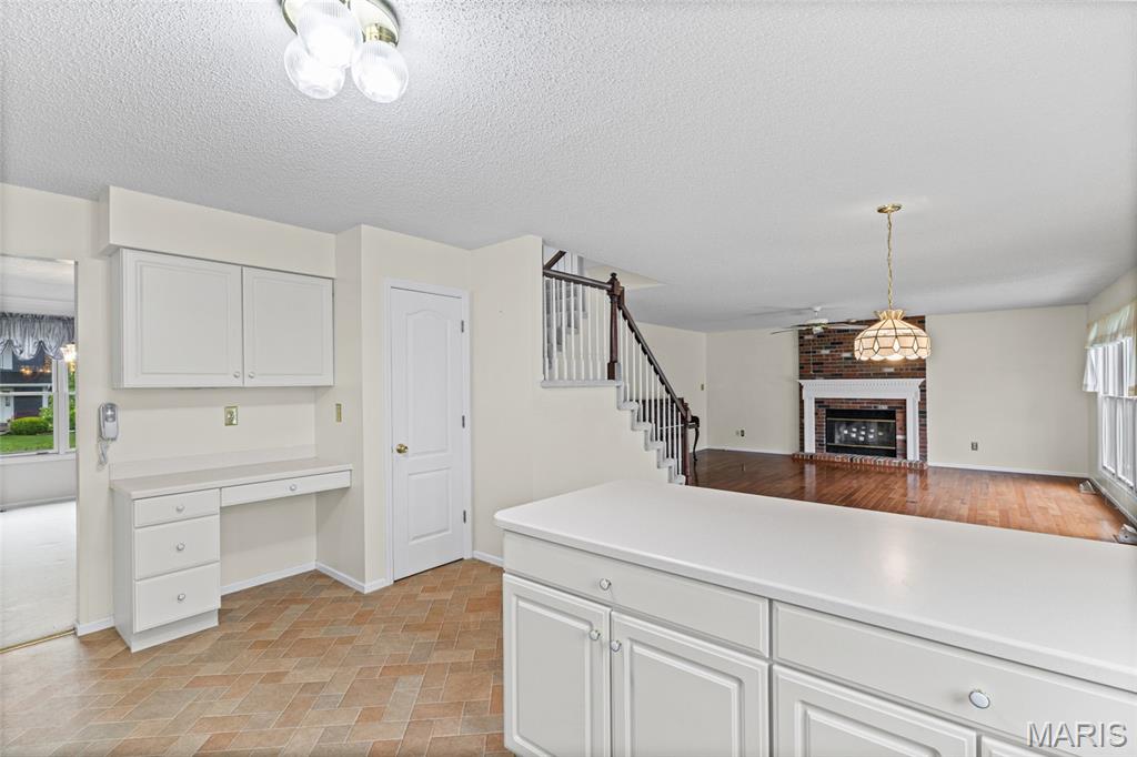 2400 Federalist Place