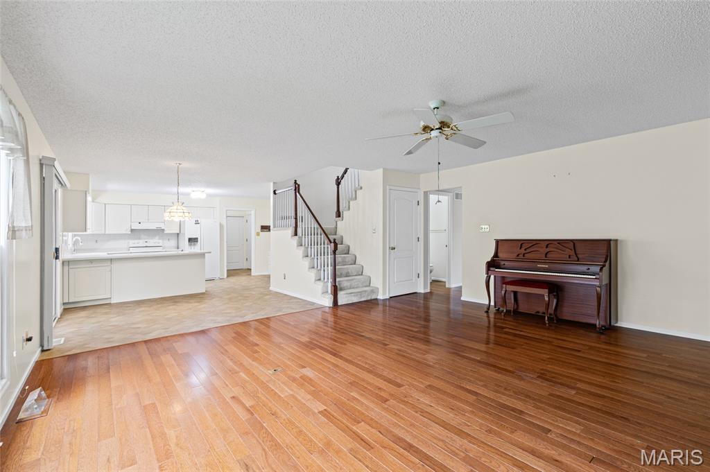 2400 Federalist Place