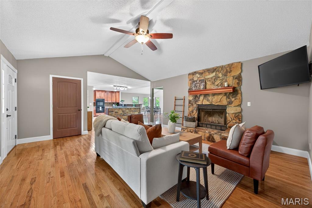 1510 Highway Dd