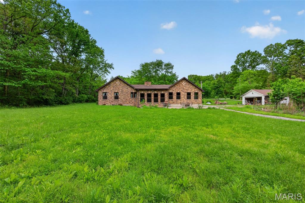 1510 Highway Dd