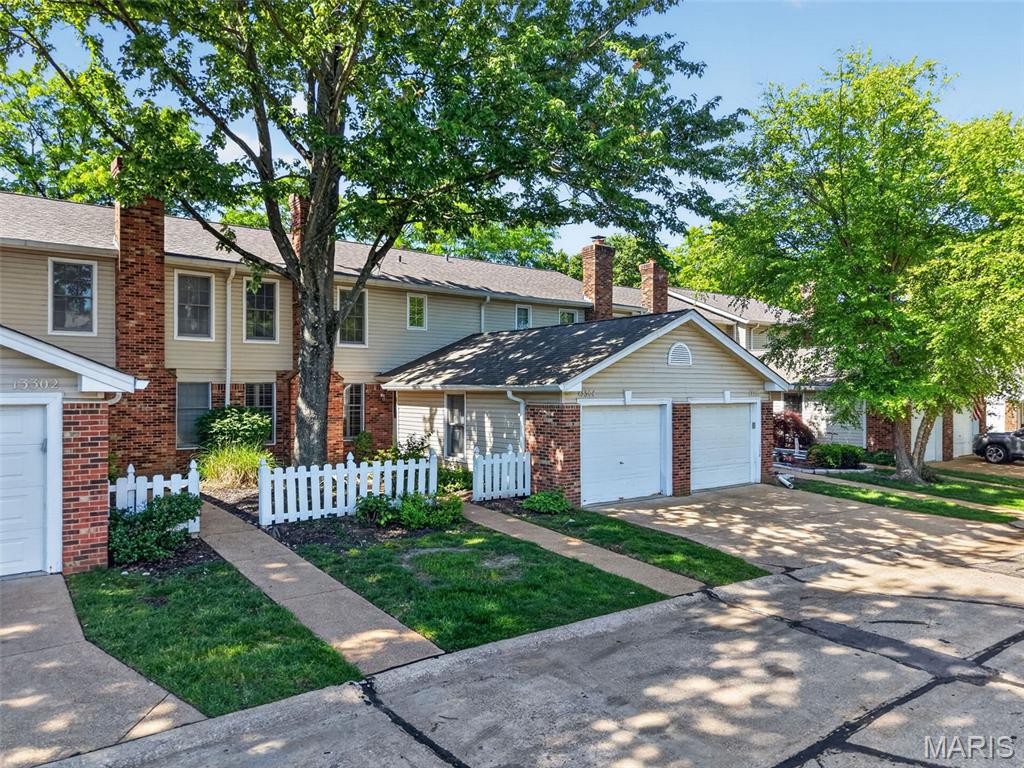 13304 Streamwood Drive