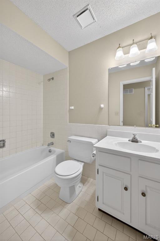 13304 Streamwood Drive