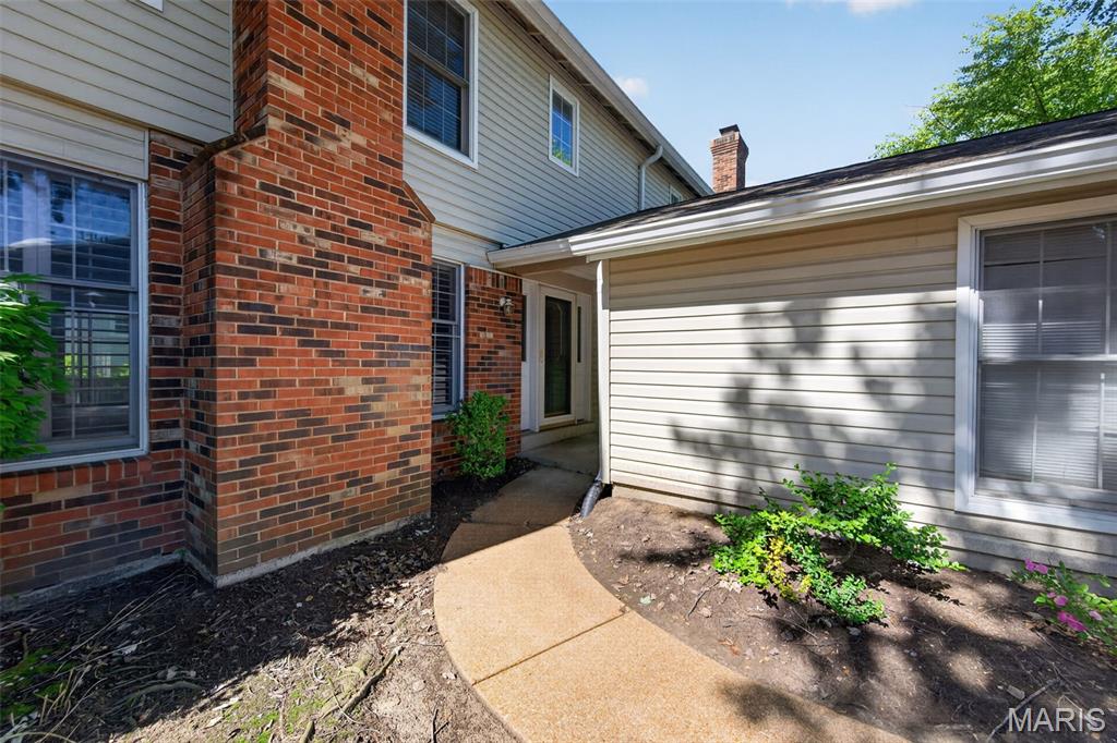 13304 Streamwood Drive