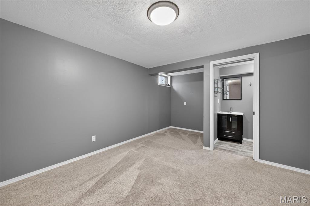 13304 Streamwood Drive