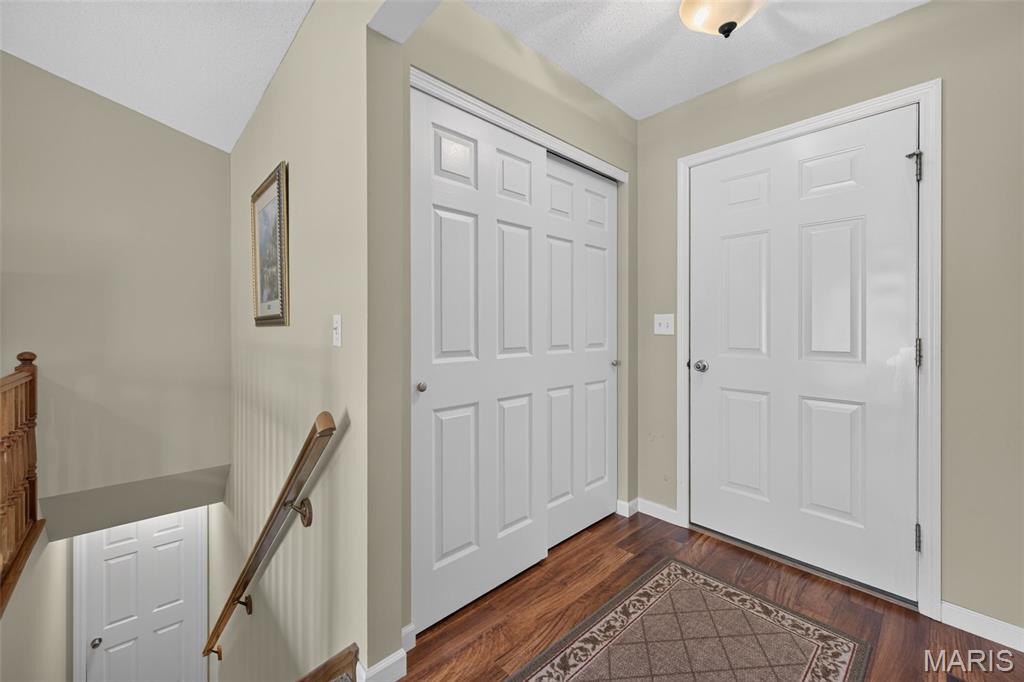 1072 Huntington Drive