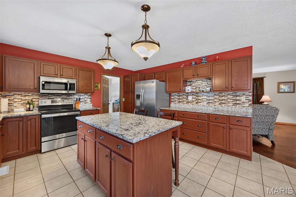 2101 Deer Run Meadows
