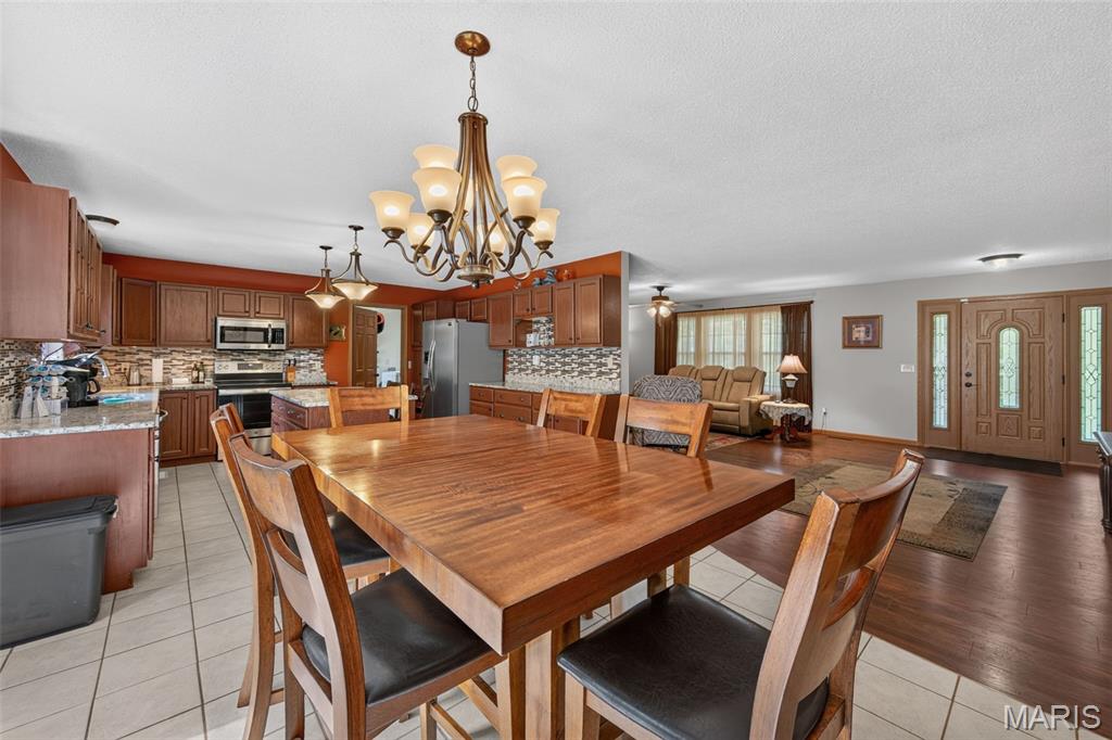 2101 Deer Run Meadows