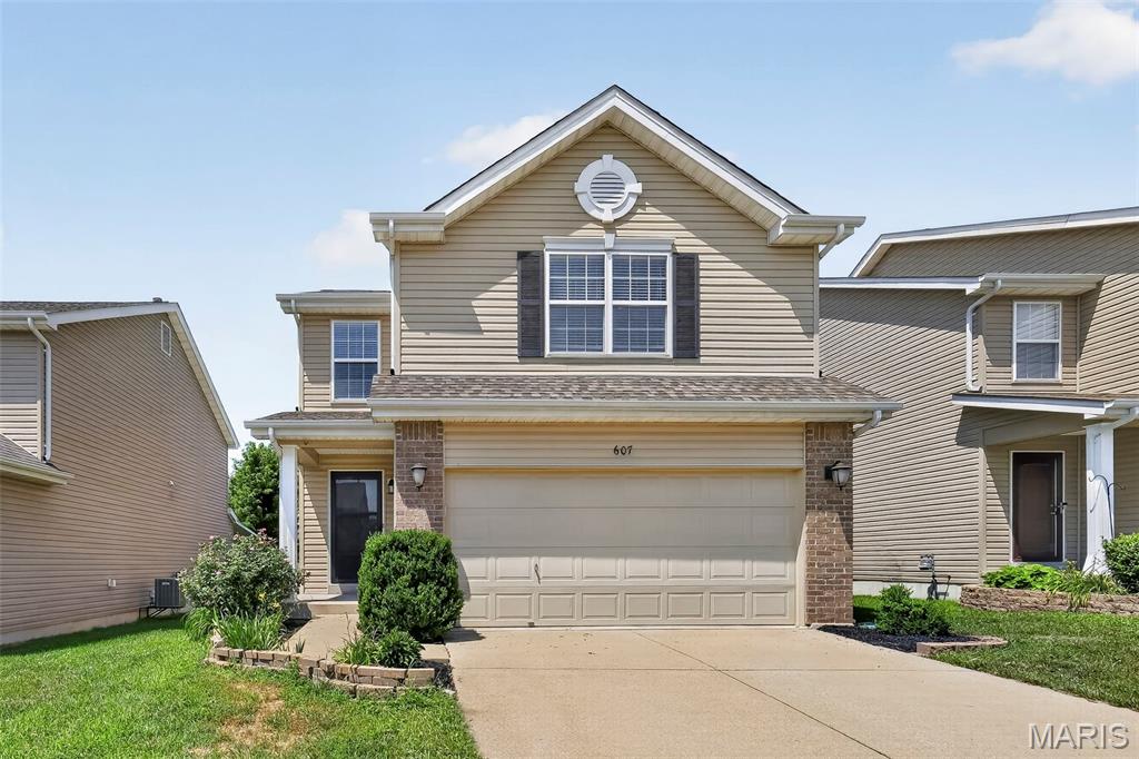 607 Spring Manor
