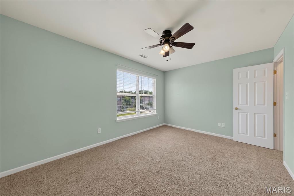 607 Spring Manor