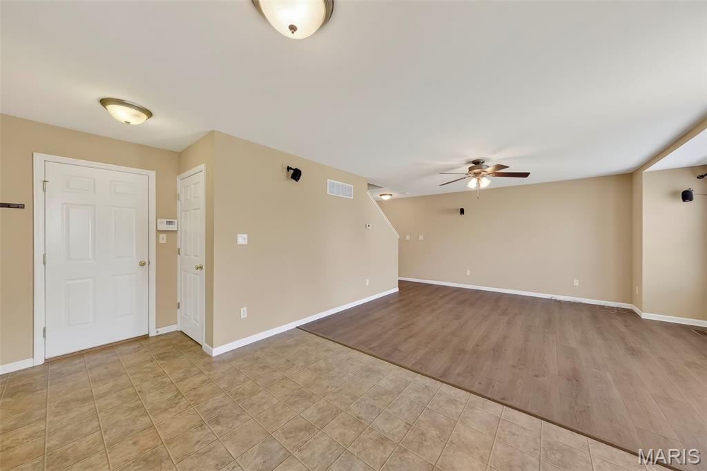 607 Spring Manor