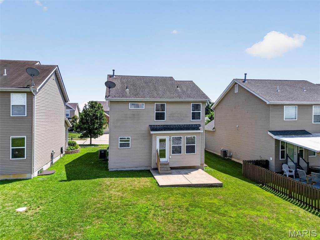 607 Spring Manor