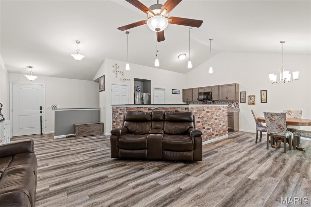 405 Rail Ridge Drive