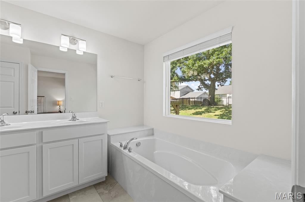 811 Crestwood Court