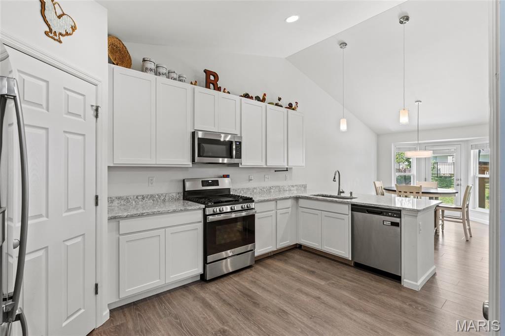 811 Crestwood Court