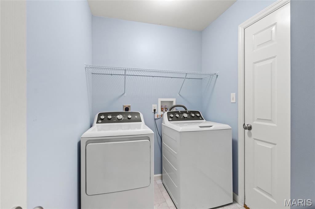 811 Crestwood Court