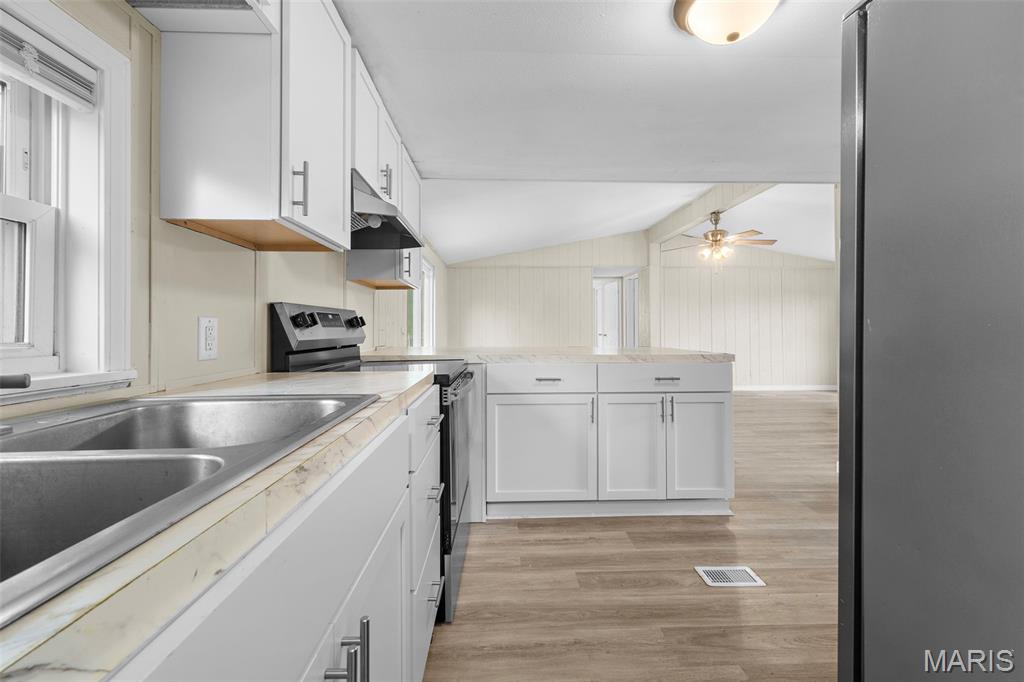 201 Arborview Drive