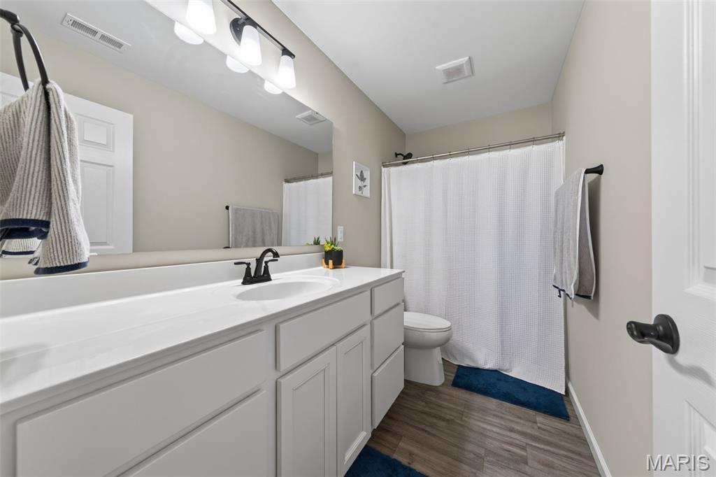 368 Cottage Grove Drive