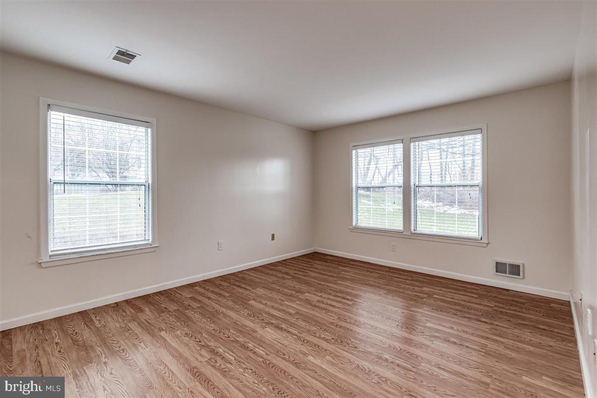106 LASSEN CT 2