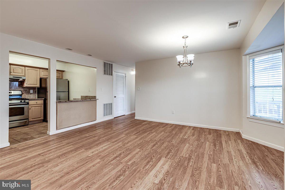 106 LASSEN CT 2