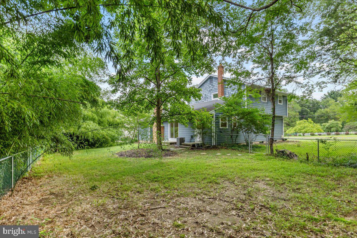 206 HENDRICKSON DRIVE