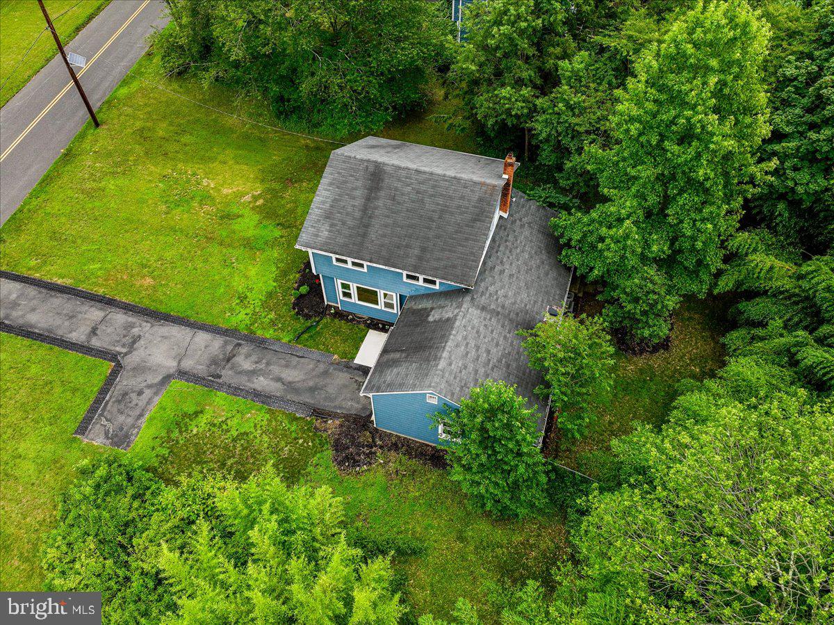 206 HENDRICKSON DRIVE