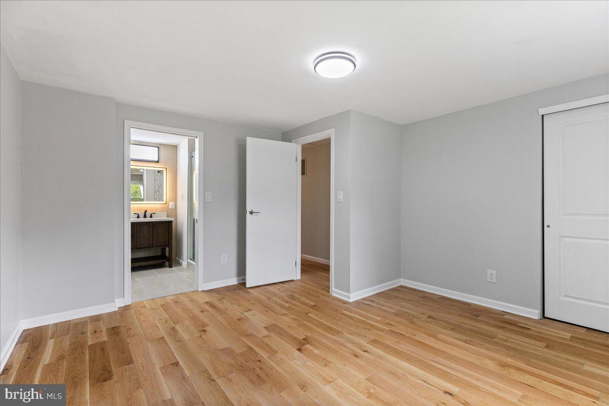206 HENDRICKSON DRIVE