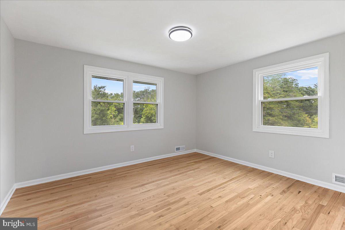206 HENDRICKSON DRIVE
