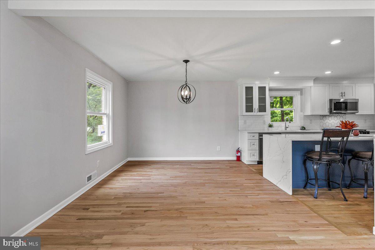 206 HENDRICKSON DRIVE