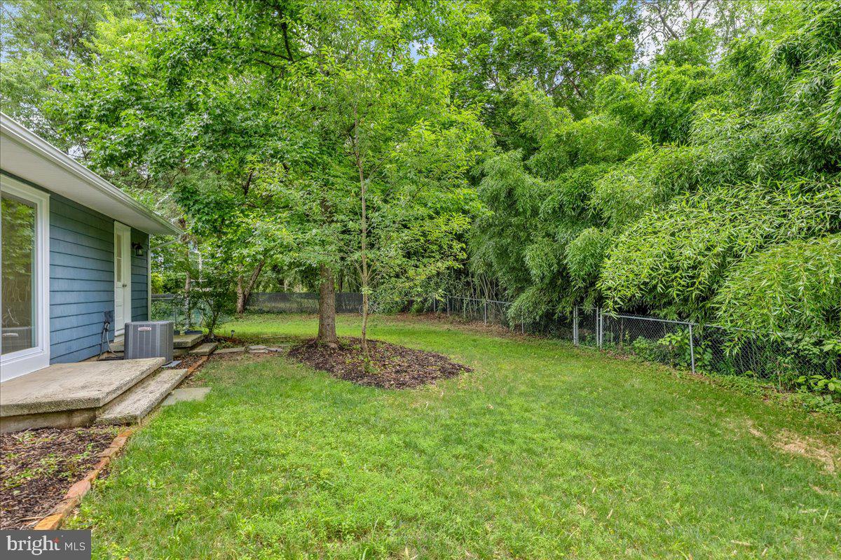206 HENDRICKSON DRIVE
