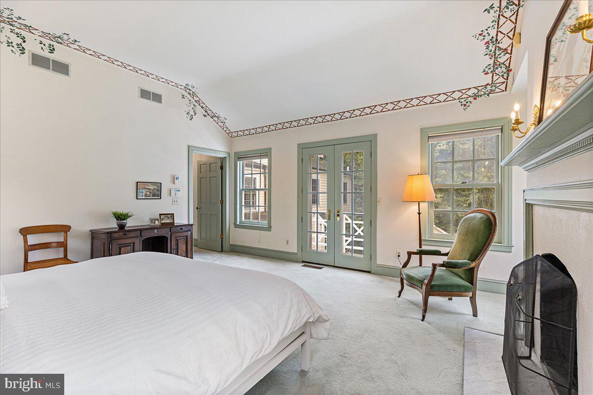 428 NASSAU STREET