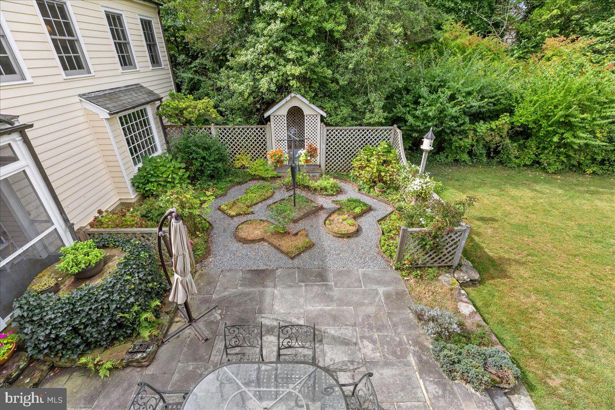 428 NASSAU STREET
