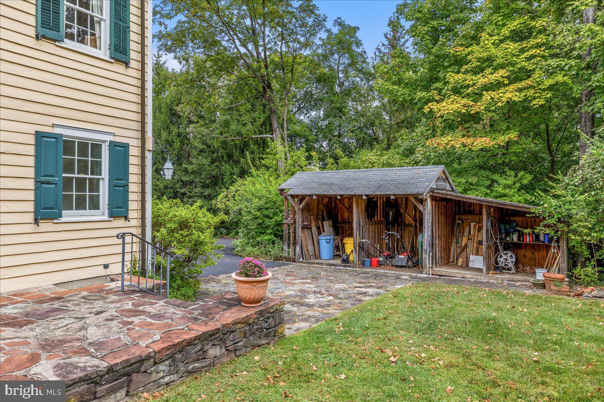 428 NASSAU STREET