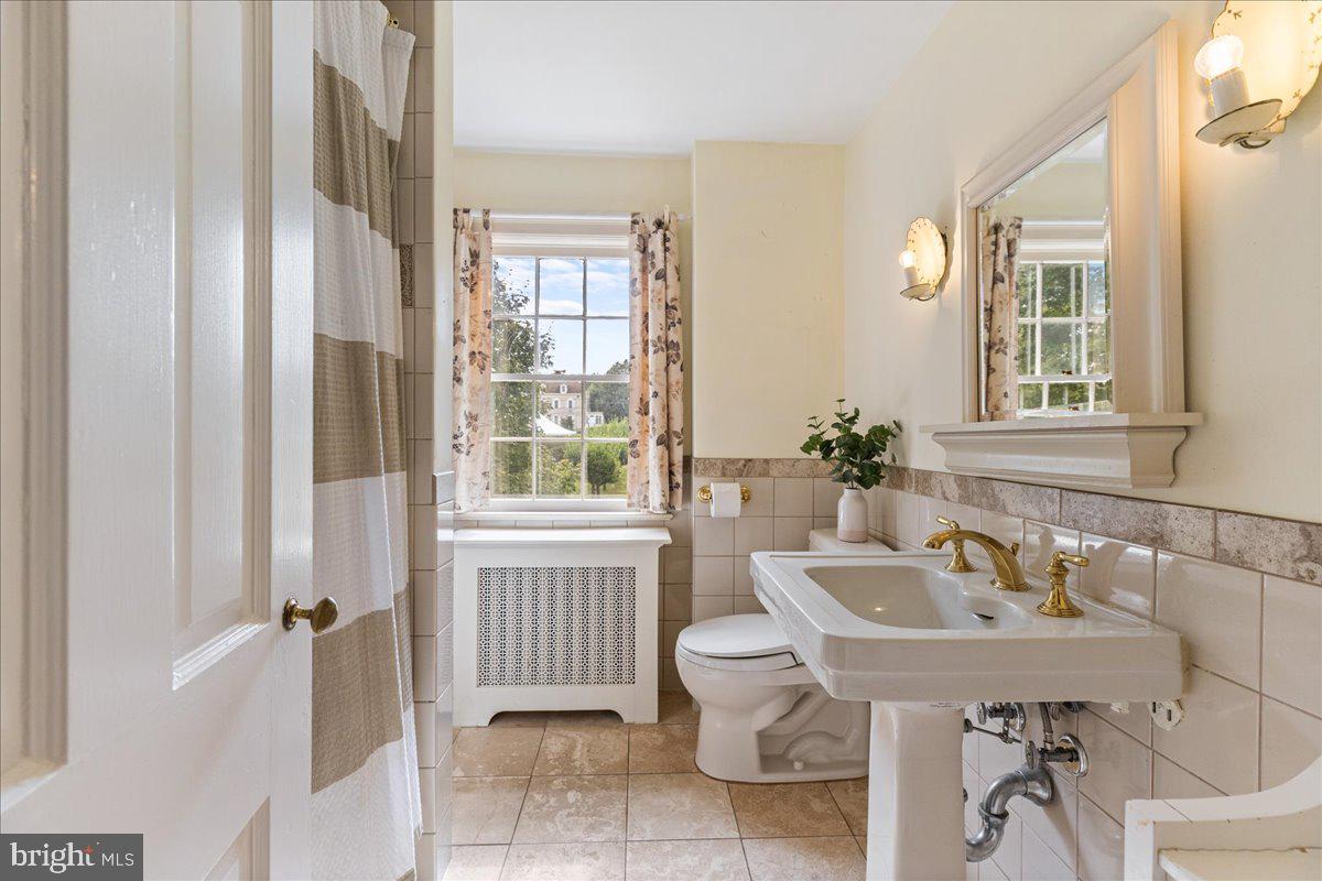 428 NASSAU STREET