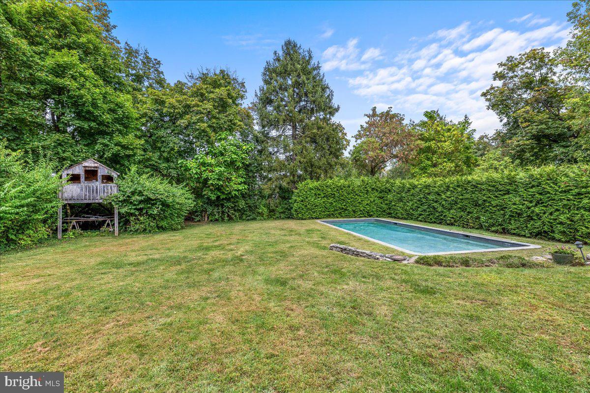 428 NASSAU STREET