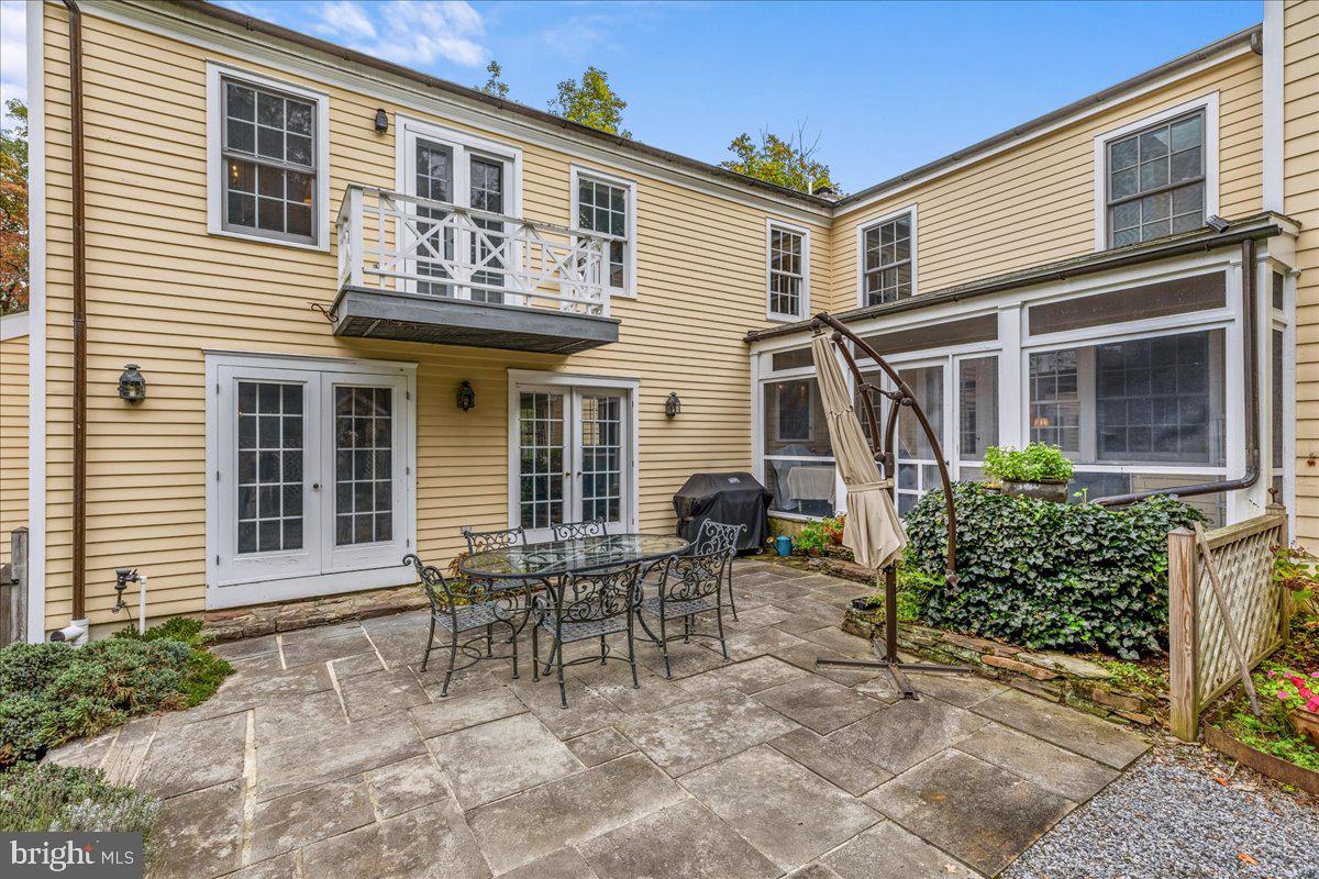 428 NASSAU STREET