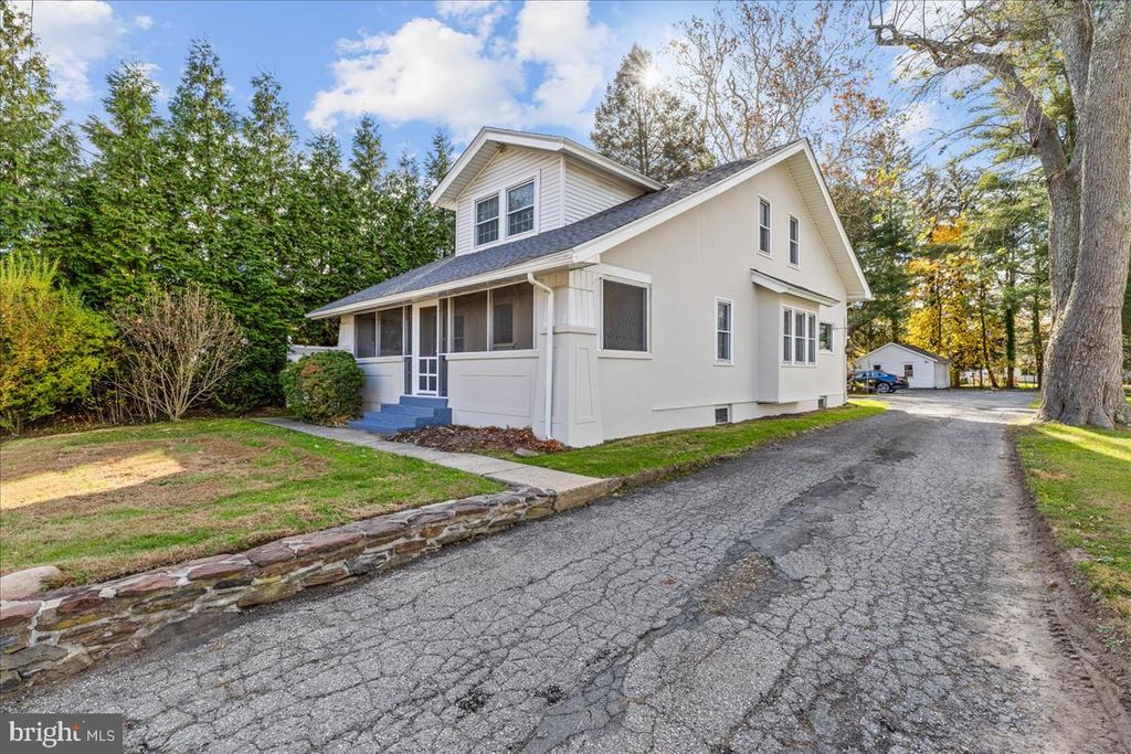 206 WASHINGTON ROAD