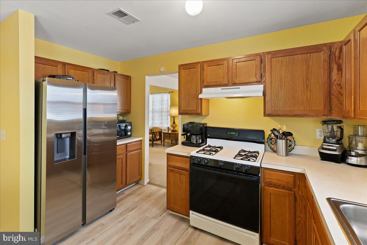 23 SUNDEW DRIVE