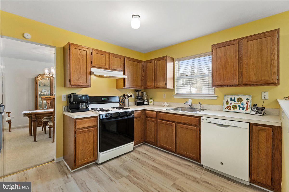 23 SUNDEW DRIVE