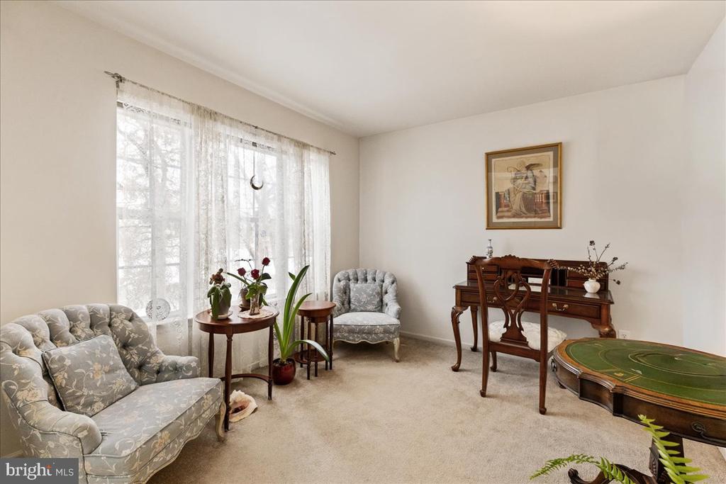 23 SUNDEW DRIVE