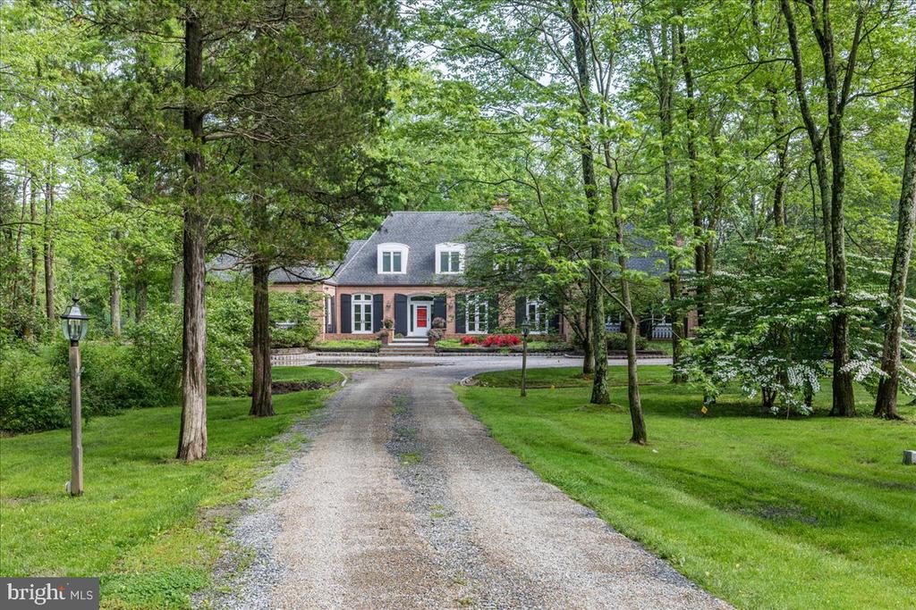 667 ROSEDALE ROAD