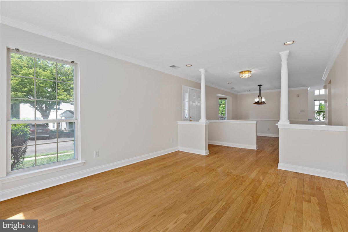 305 HARVEST LANE