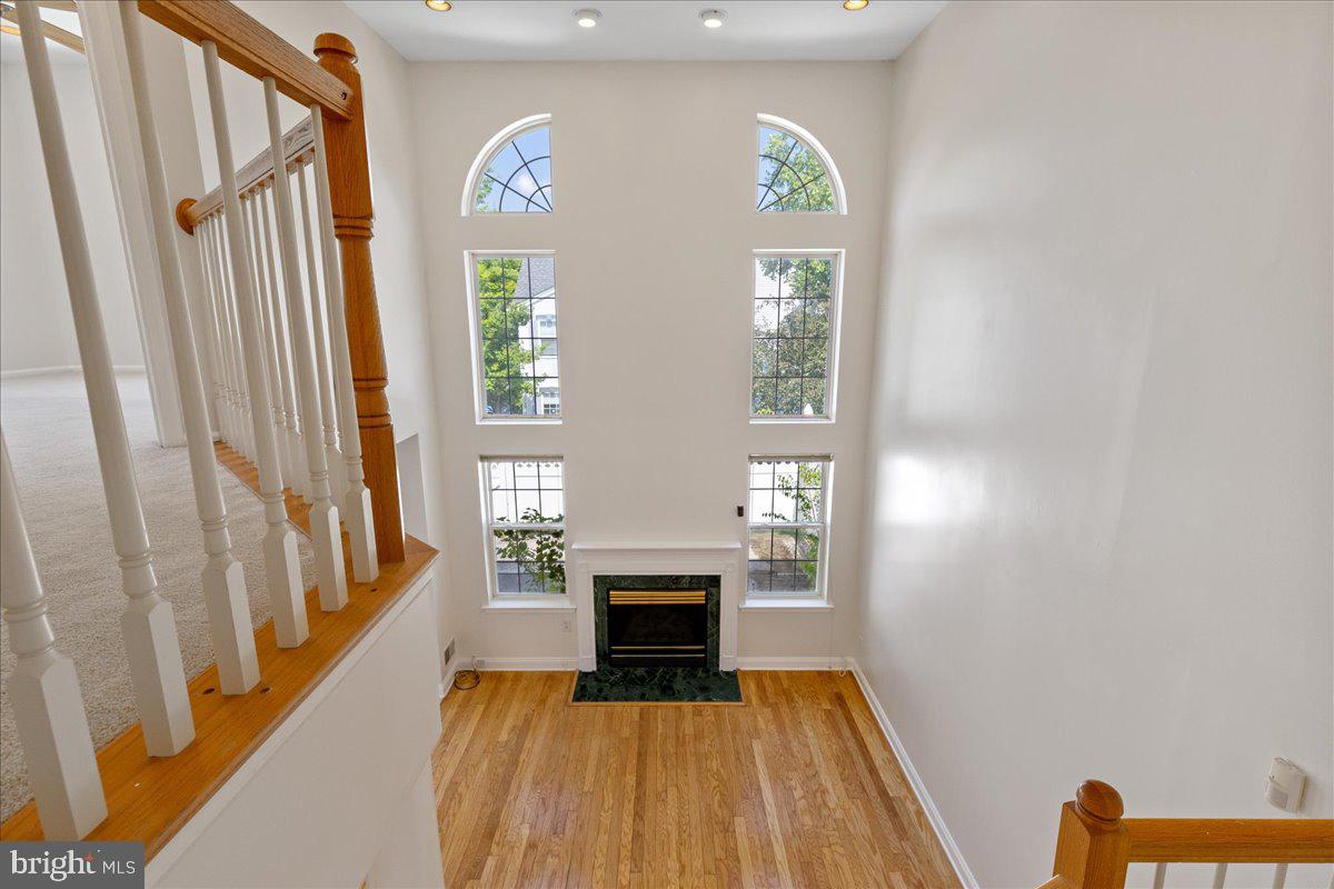 305 HARVEST LANE