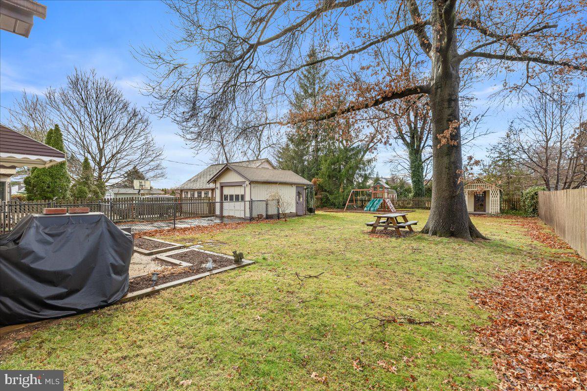 21 HEATHCOTE BROOK ROAD