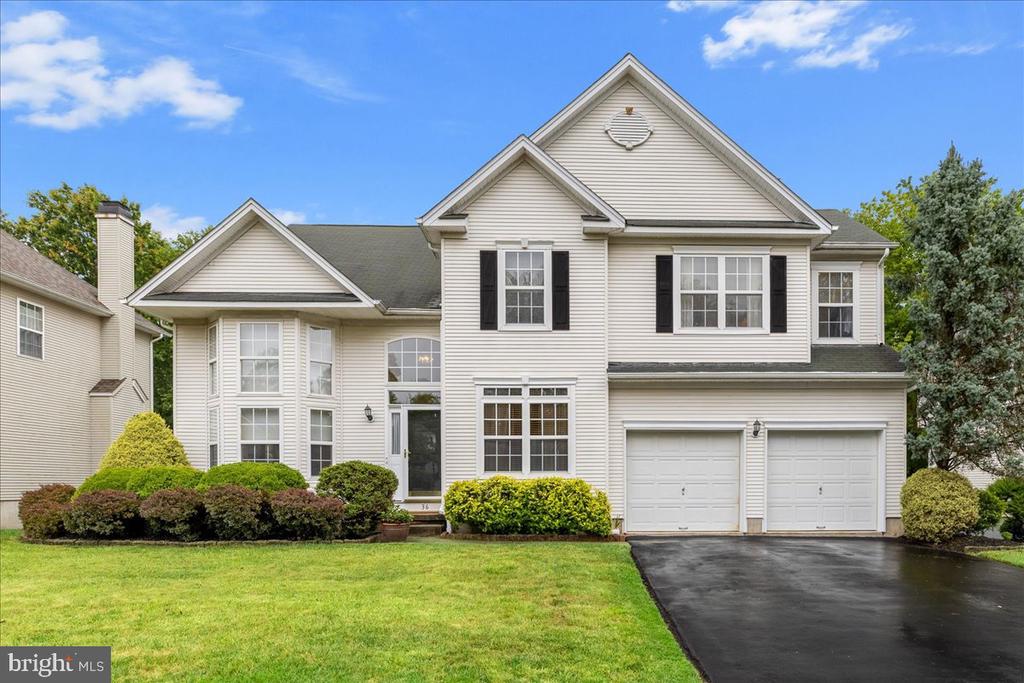 36 BLACKSTONE DRIVE