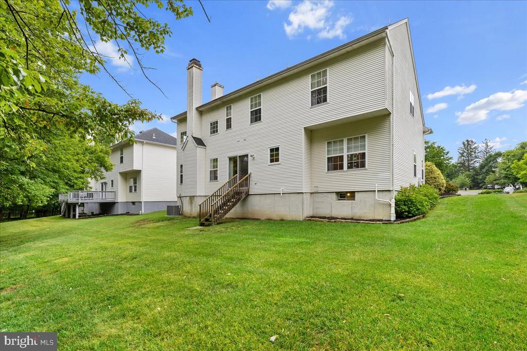 36 BLACKSTONE DRIVE