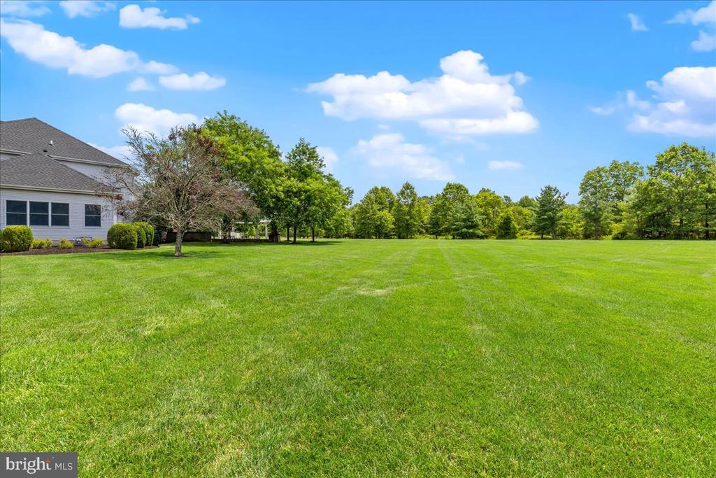 2 SCENIC HILLS COURT