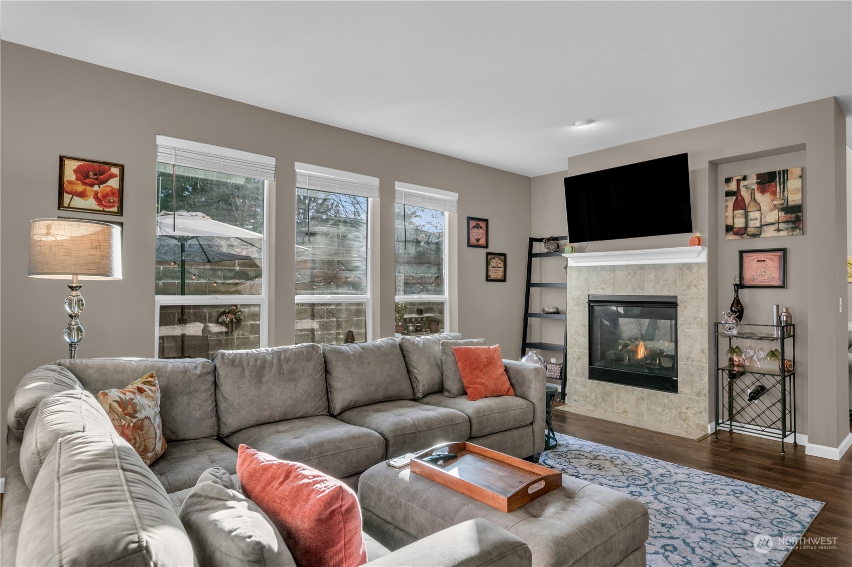 6322 Francis Avenue SE