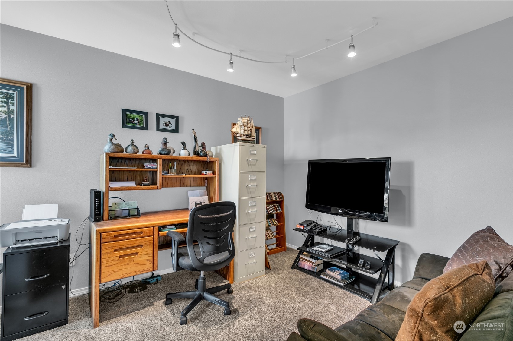 6322 Francis Avenue SE