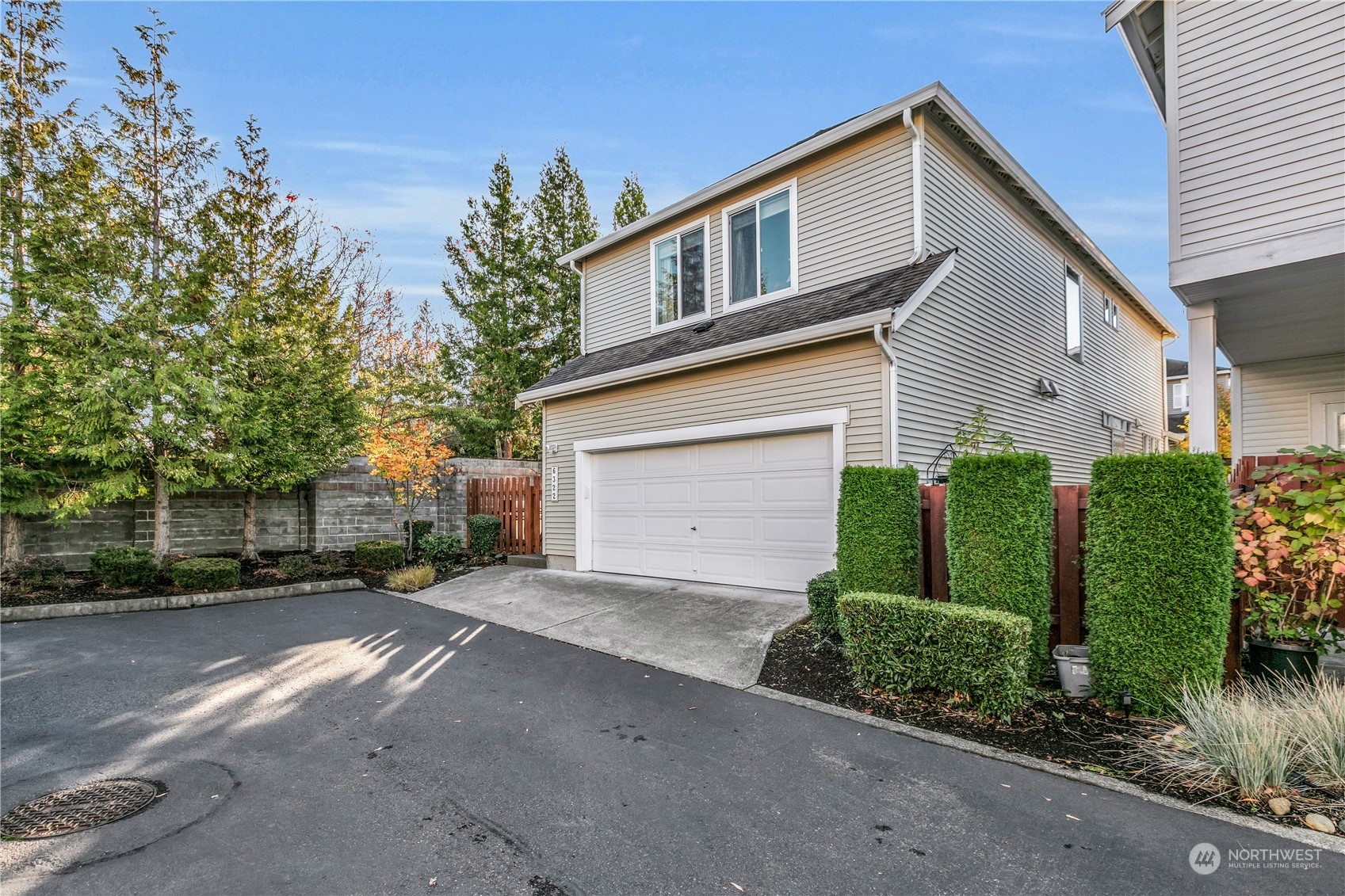 6322 Francis Avenue SE