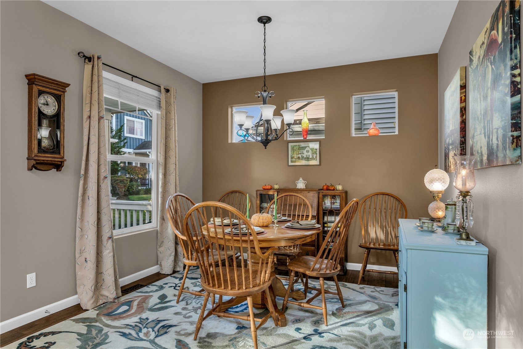 6322 Francis Avenue SE